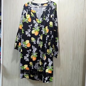 crown & ivy Black Floral & Citrus Print Tunic Dress